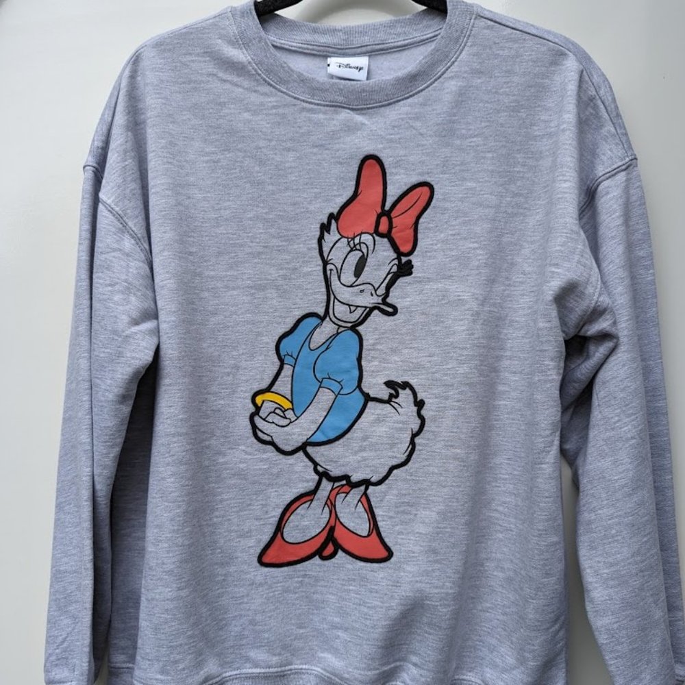 Disney Women's Daisy Duck Gray Crew Neck Sweatshirt, Size Medium